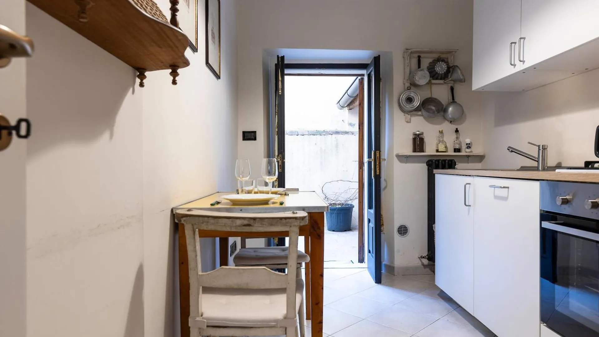 Sant'Ambrogio Cozy House Apartment Florence Italy